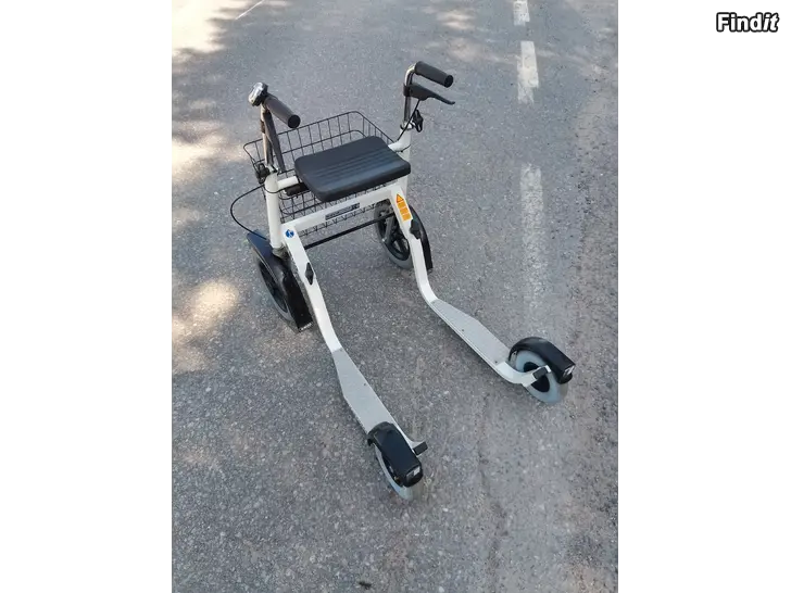 Myydään ESLA CITY Potkupyörä