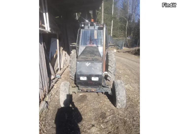 Myydään Traktor Fordson Major