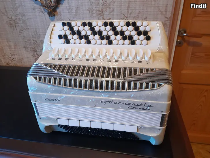 Säljes Kouvola 5-radigt proffs dragspel