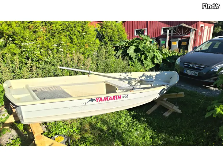 Myydään YAMARIN