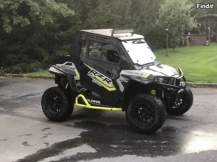 Myydään Polaris RZR 900S Limited edition ghost grey EPS EU-tractor  saa ajaa pelkällä traktorikortilla - T