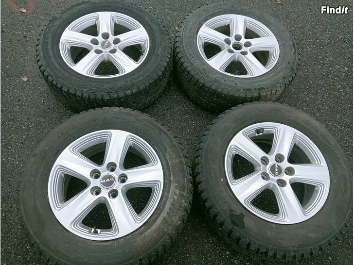 Myydään Alut 5-114,3 6,5-16 et 36 nastarenkailla 225/65R16 100T