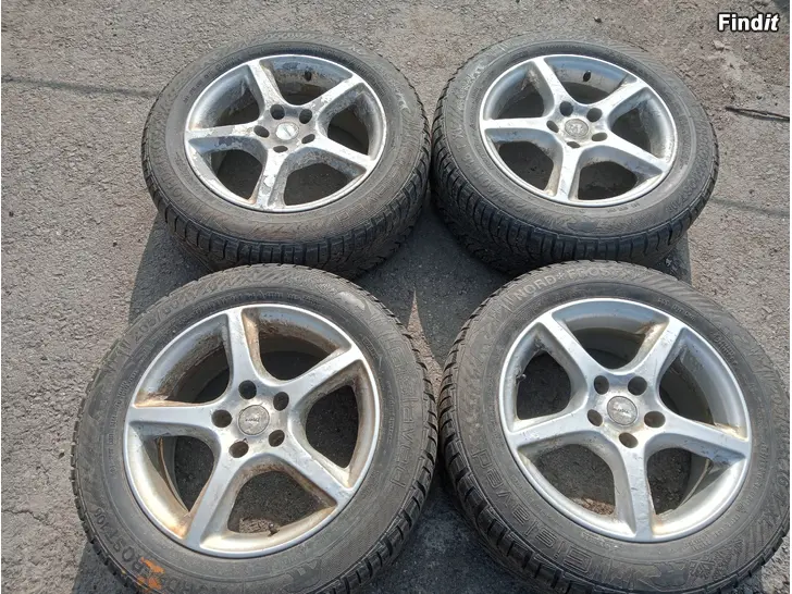 Myydään Opel alut 5-110 renkaat 205/60R16 96T