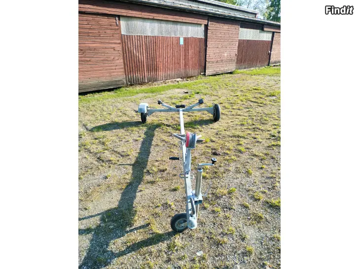 Myydään Ventraileri