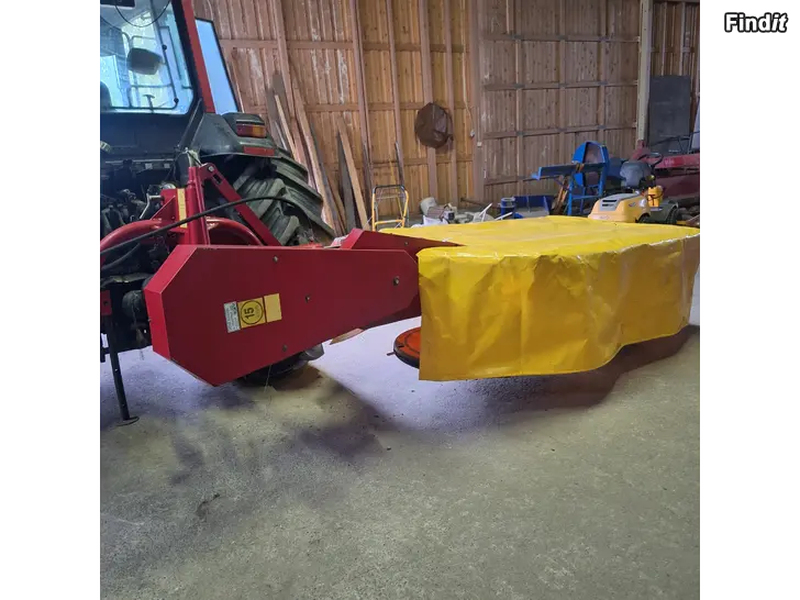 Säljes rotorslåmaskin Estre TM 210