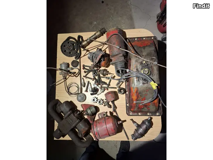 Myydään Valmet 20 osia