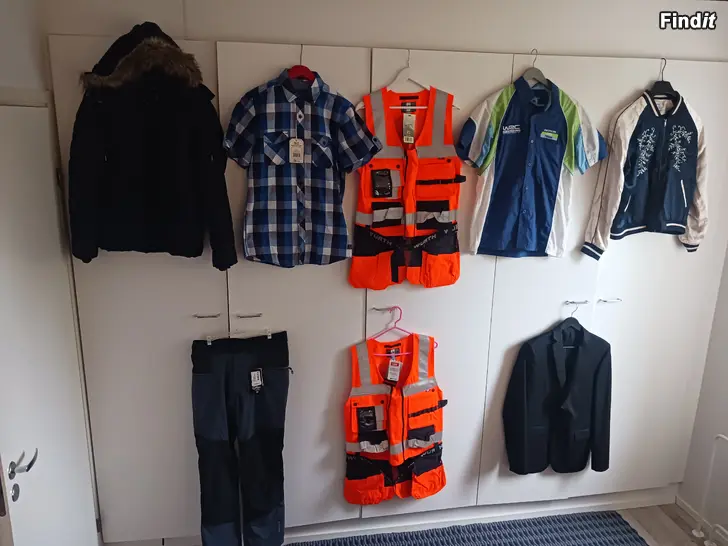 Myydään N/M/P vaatepaketti+työkaluliiviliivit 2kpl