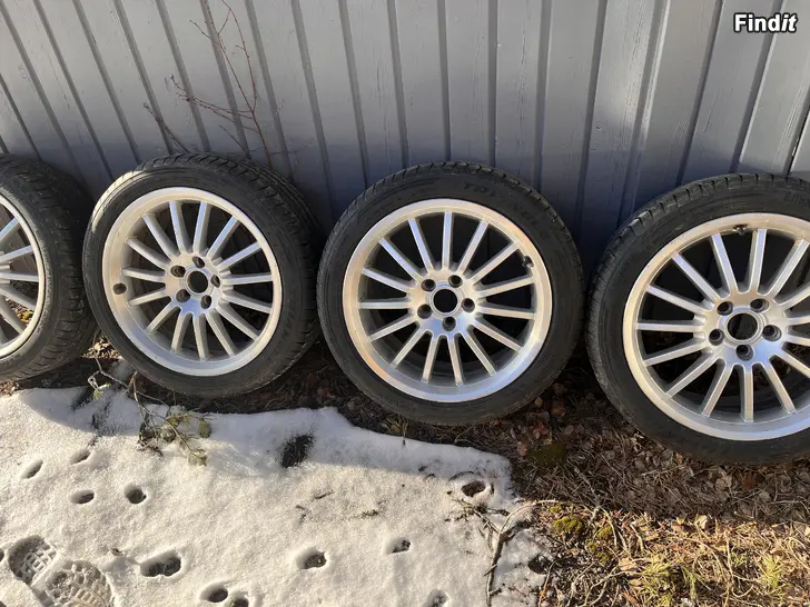 Myydään 18 aluvannesarja