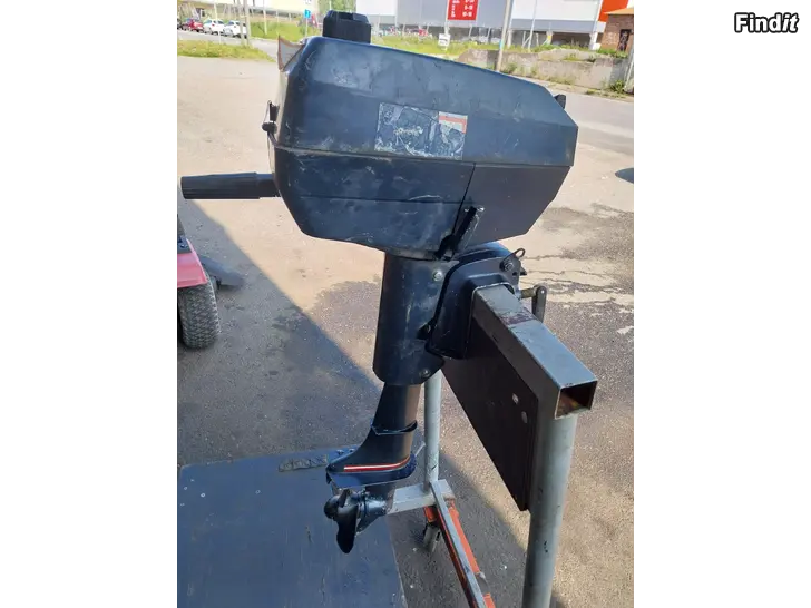 Myydään Mariner perämoottori
