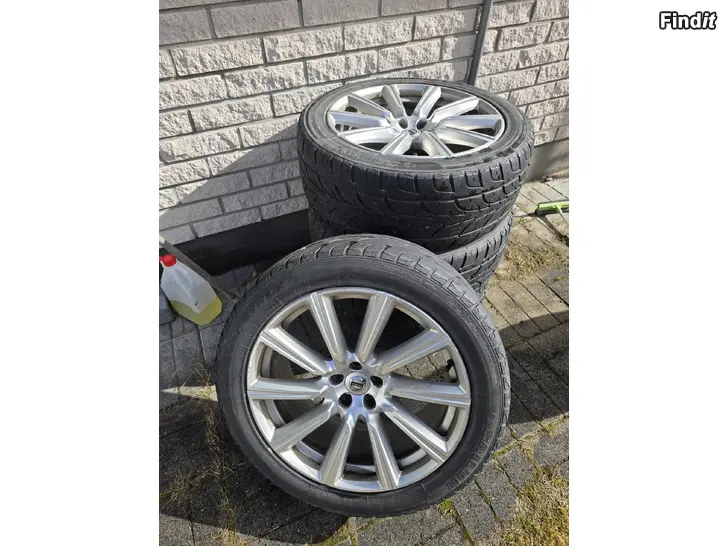 Myydään Volvon alkuperäiset alumiinivanteet kesärenkailla - 275/45/R20