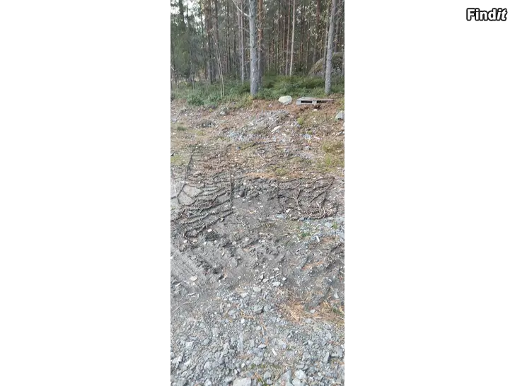 Myydään Iskedjor säljes/Jääketjut myydään