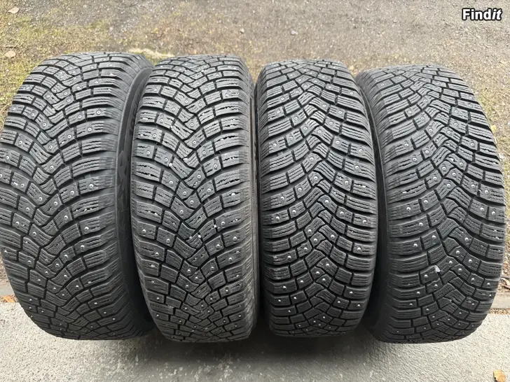 Myydään Nastarenkaat 195/65R15