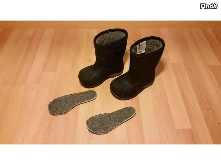 Säljes Ski Industries So Frosty Boot Jr Dark Grey talvikumpparit koko 25 -hinta 8e