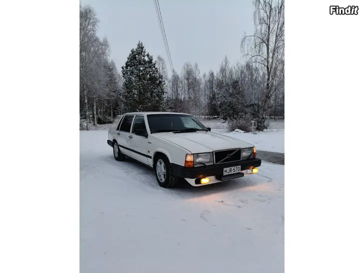 Säljes Volvo 740 1989