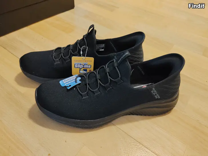 Säljes Skechers slip-ins