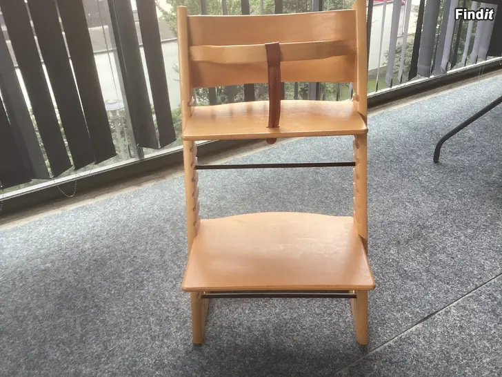 Säljes Stokke Trip Trapp stol
