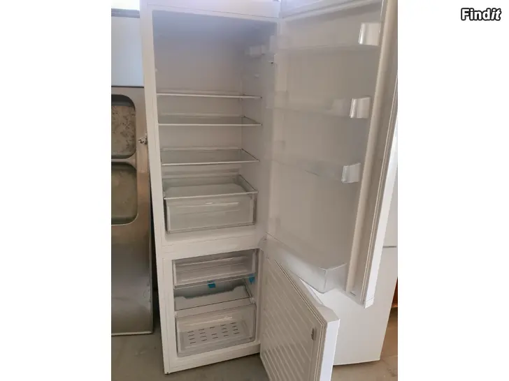 Myydään Kyl och frys