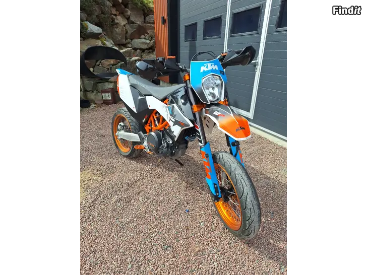 Säljes Ktm 690 smc-r