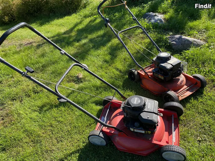 Säljes 2 st gräsklippare