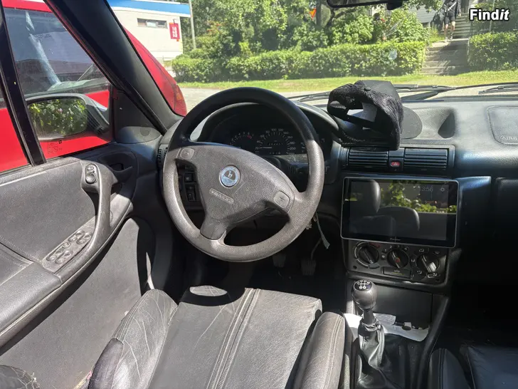 Myydään Opel Astra F Bertone