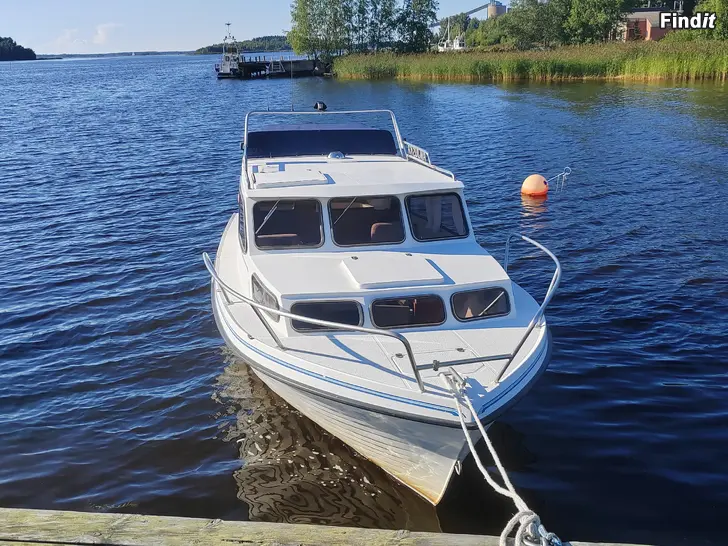 Myydään Jänmarin 645