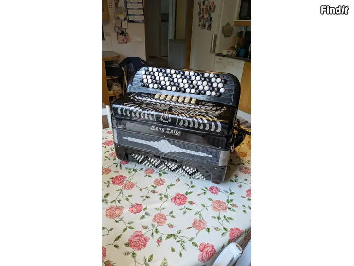 Myydään Zero Sette Castelfidardo L 40 B harmonikka