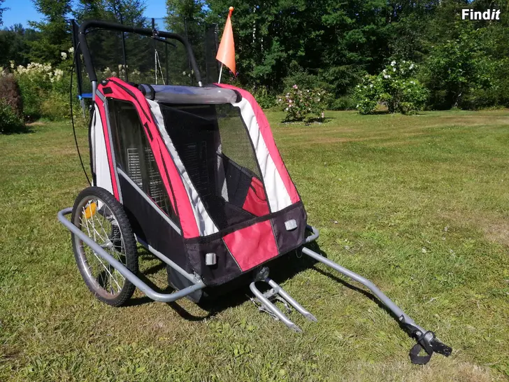 Säljes Cykelvagn för barn