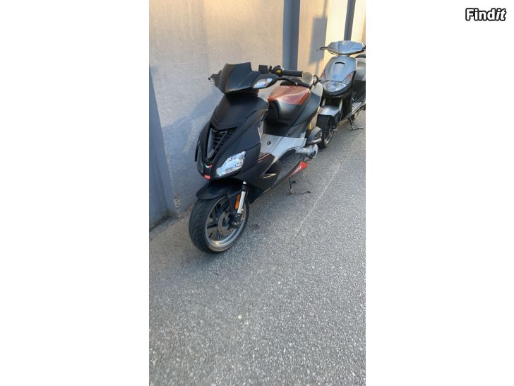 Säljes Aprilia Sr 50