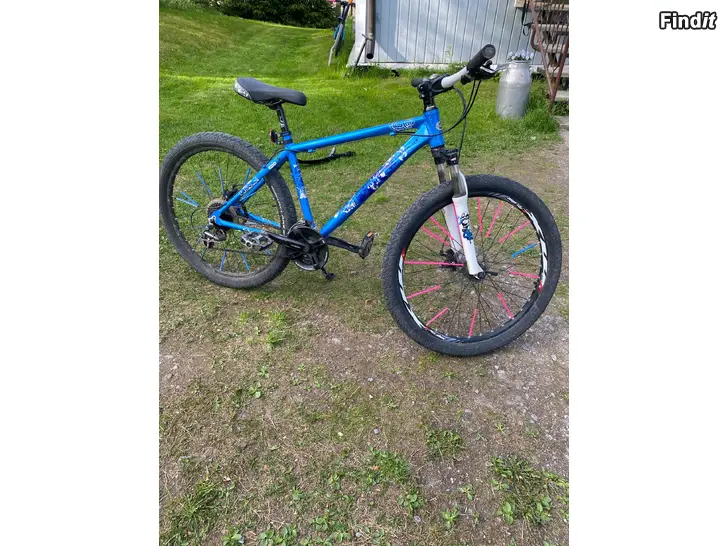 Säljes Cykel / Pyörä 26