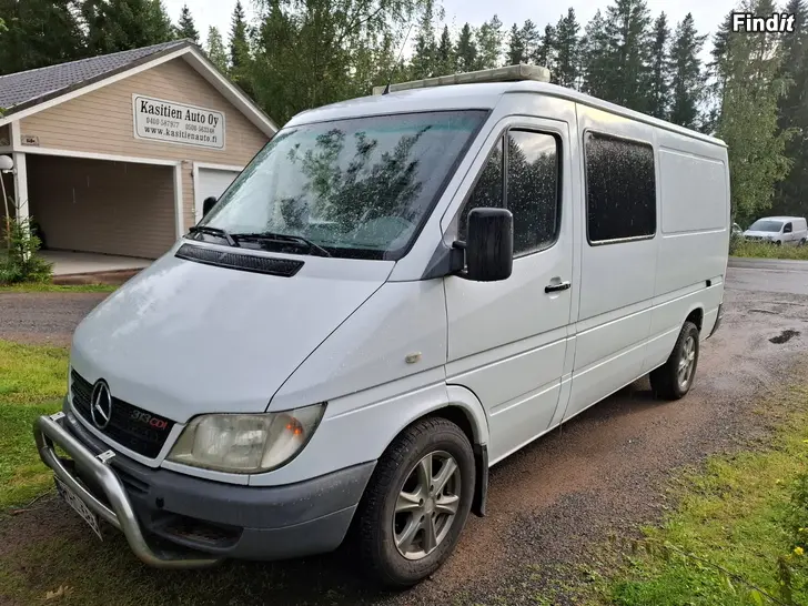 Säljes Mercedes-Benz Sprinter 313CDI Lång  2+3