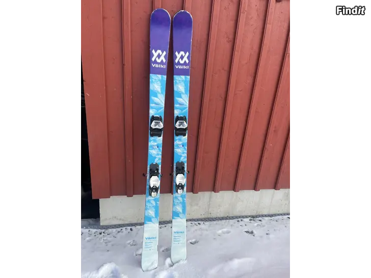 Myydään Slalomskidor