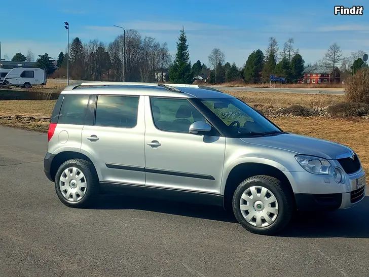 Myydään Skoda Yeti 1.2 TSi 105hv Ambiente 5-ov.Katsastettu 4/2026