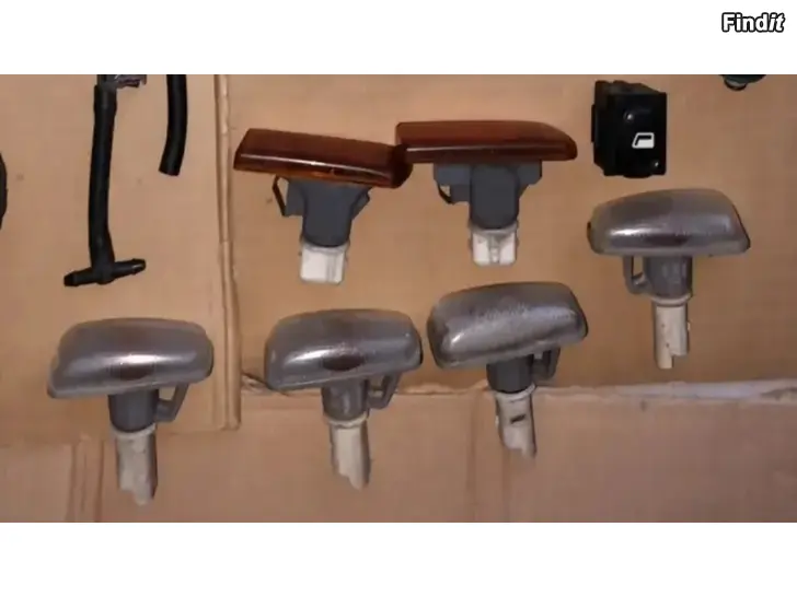 Säljes Sivuvilkkut pissapojansuutin releet