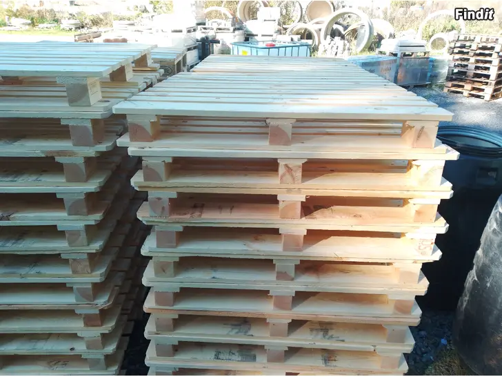 Myydään Uusia kuormalavoja 114x114