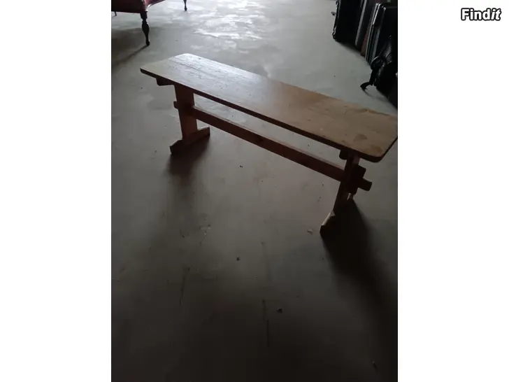 Säljes Gammal bänk