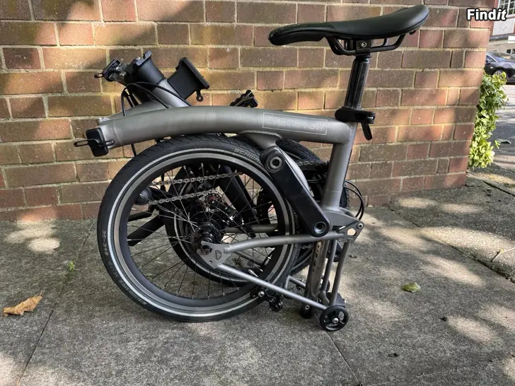 Myydään 2023 Brompton T Line Urban 4-vaihteinen