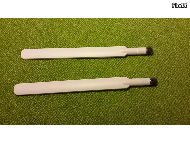 Myydään 4G Router Antenna with SMA Male Connector 2kpl -hinta 6e