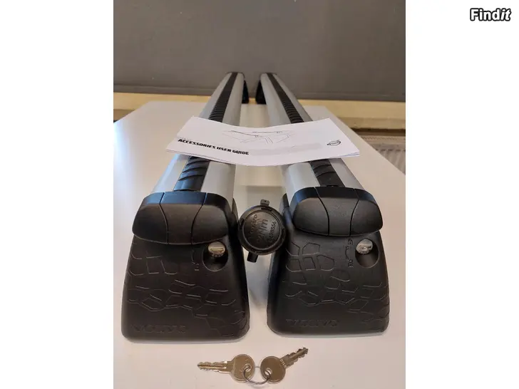 Myydään Kattotelineet/Takräcke Volvo XC60 mk1 OEM  ALU vm. 2009-2017