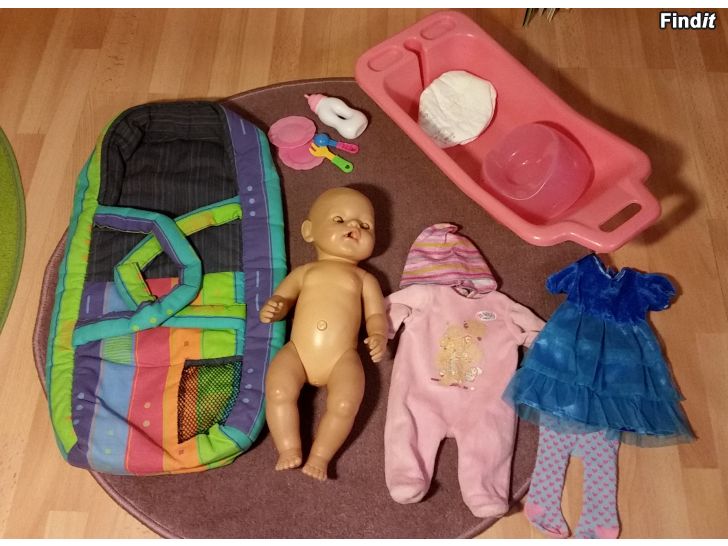 Myydään BabyBorn nukke ja tarvikkeet  -18e