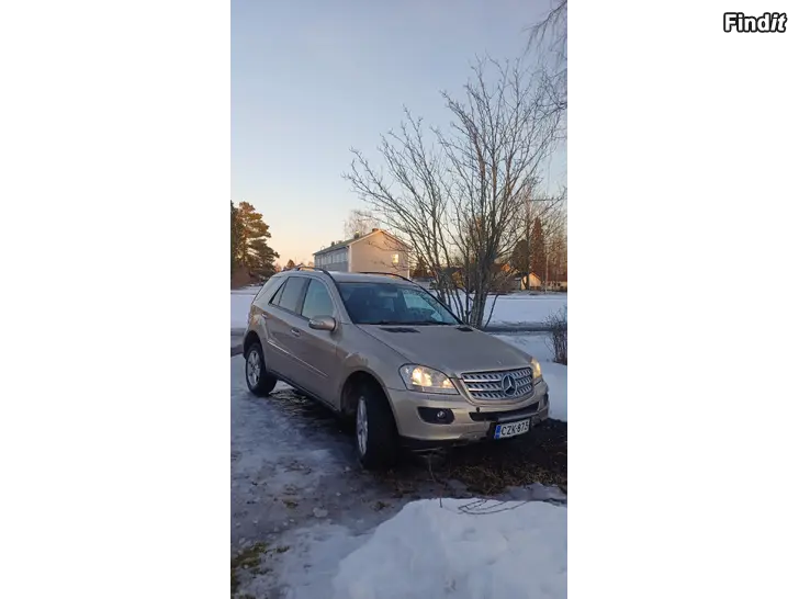 Myydään Myydään ML mersu