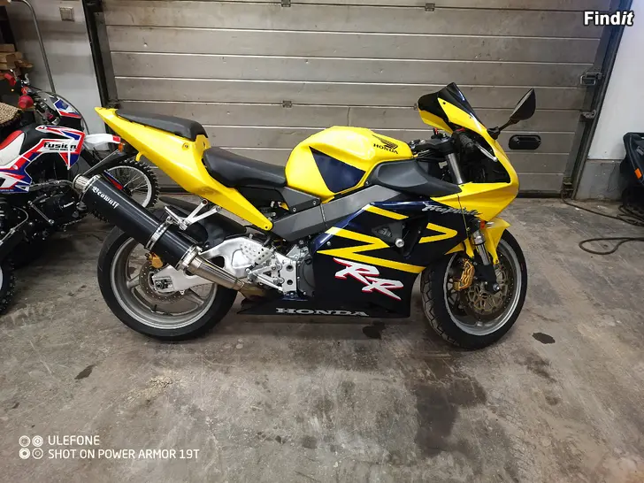 Säljes Liite medkörd  Honda cbr 900 rr fireblade