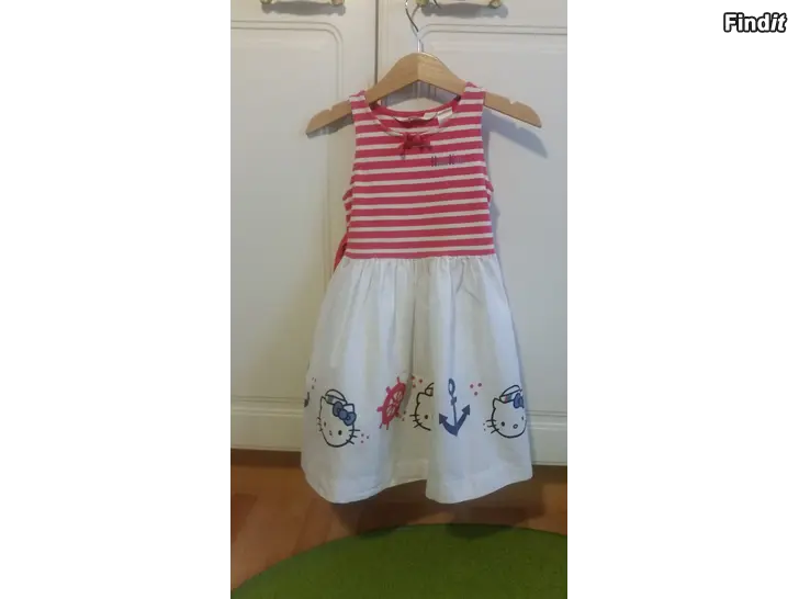 Myydään HM Hello Kitty hihaton kesämekko -vyö koko 98-104 -hinta 4e