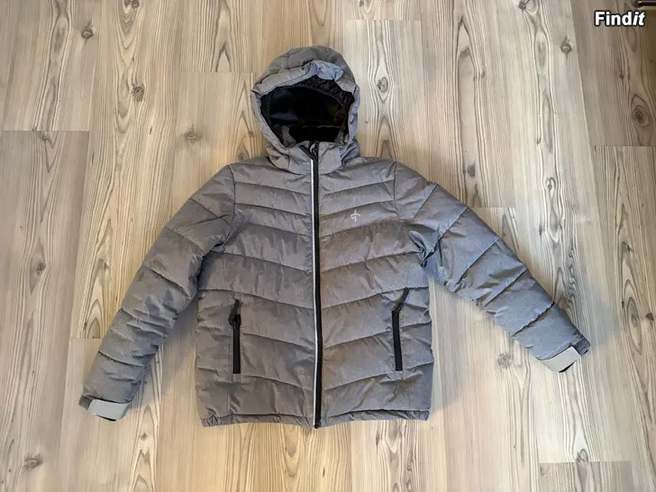 Säljes Vinterjacka - Cross - Sportswear 158-164