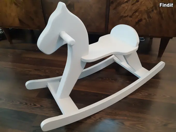 Säljes Hobbysnickrade gunghästar