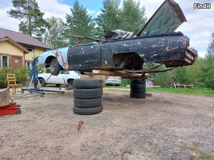 Myydään Ford Thunderbird 1961 avo