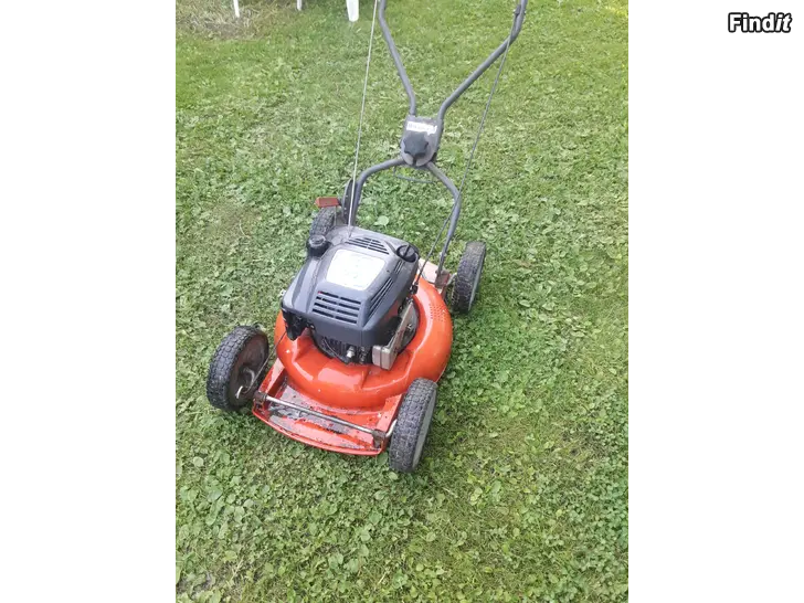 Myydään Husgvarna leikkuri valurunko