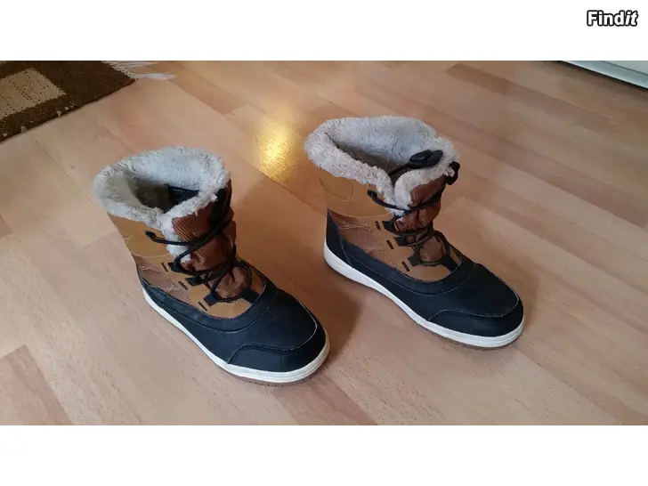 Myydään Everest Snow Boot talvikengät koko 33 karvavuorella -12e