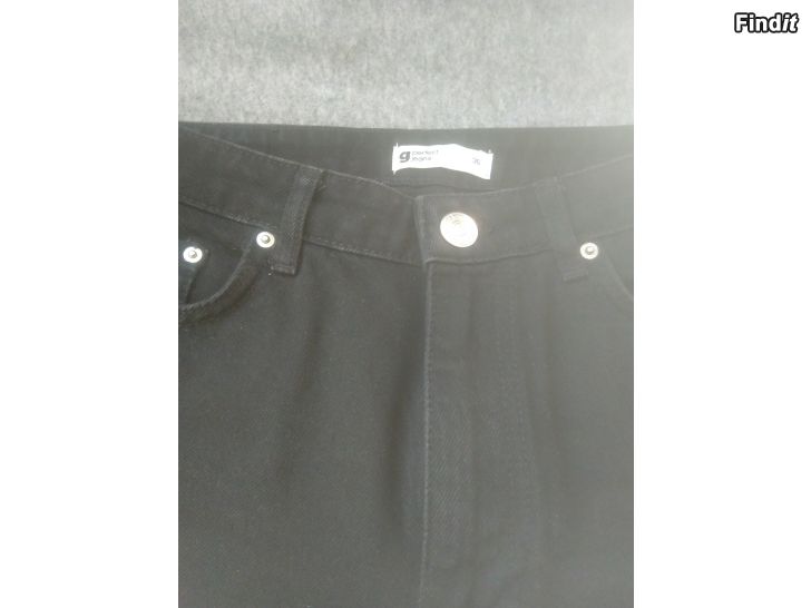 Myydään Gina Tricot Dagny mom-jeans stl 36