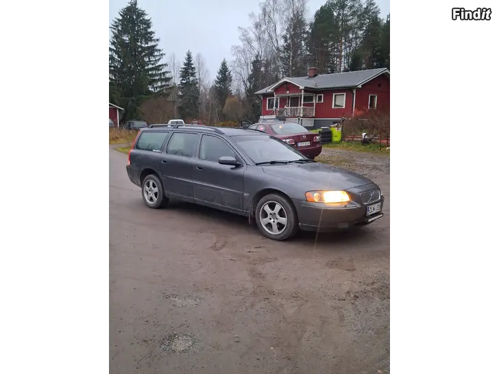 Myydään Volvo v70 2004 d5 awd