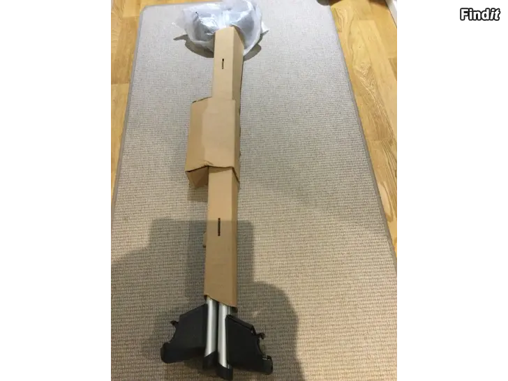 Säljes Audi Q5 Lasthållare